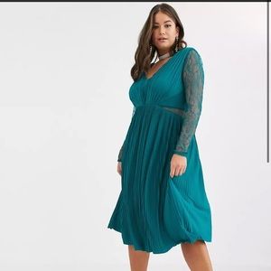 Pleated lace dress with cut outs